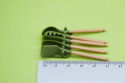 D054 Silicone Look Cooking Kitchen Utensils Spatula Set Dollhouse